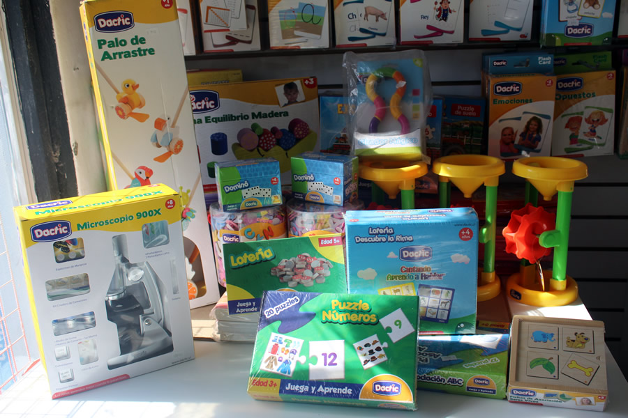 Variedad de productos par el aseo del hogar